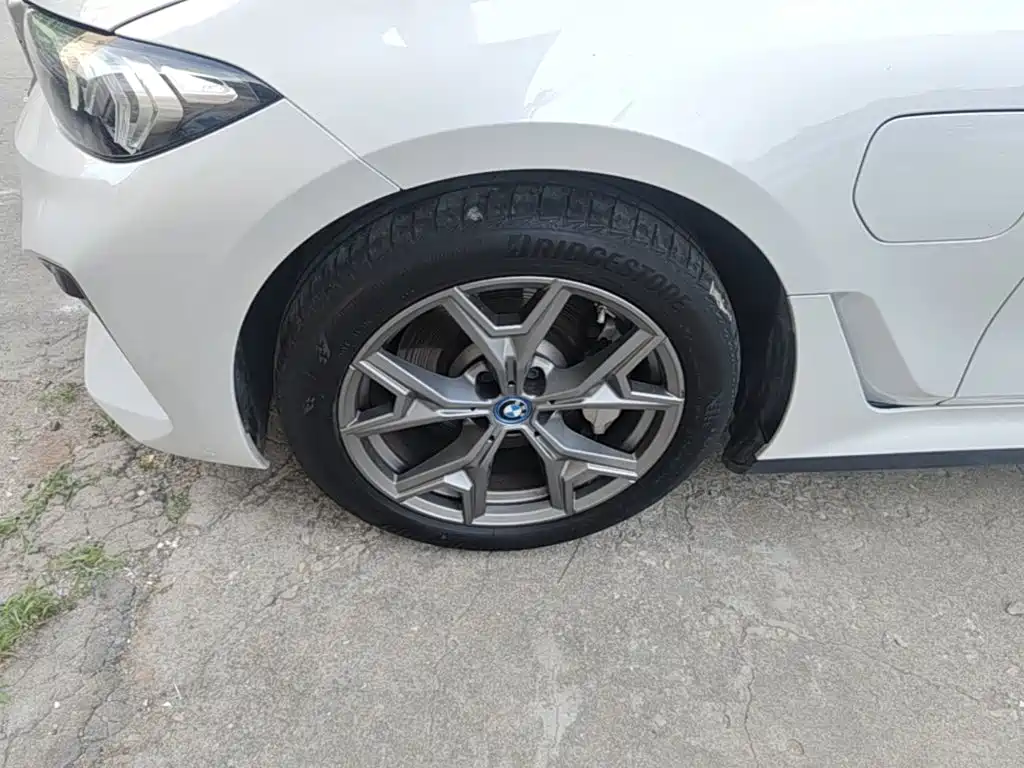BMW i3 — фото 25