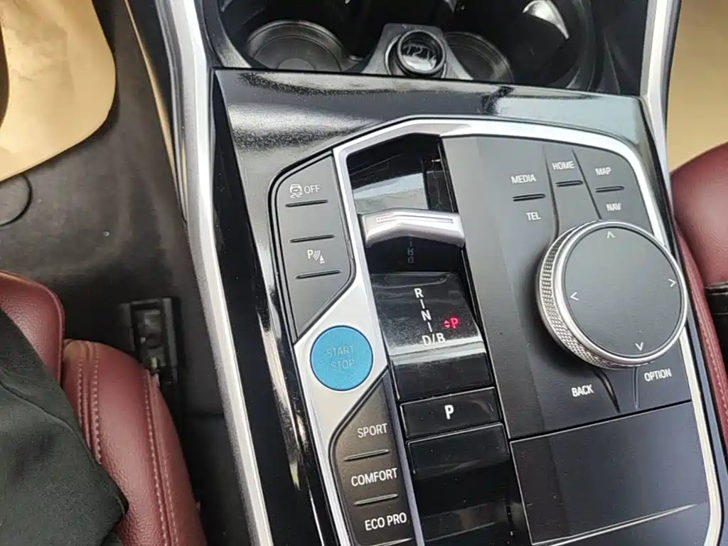 BMW i3 — фото 10