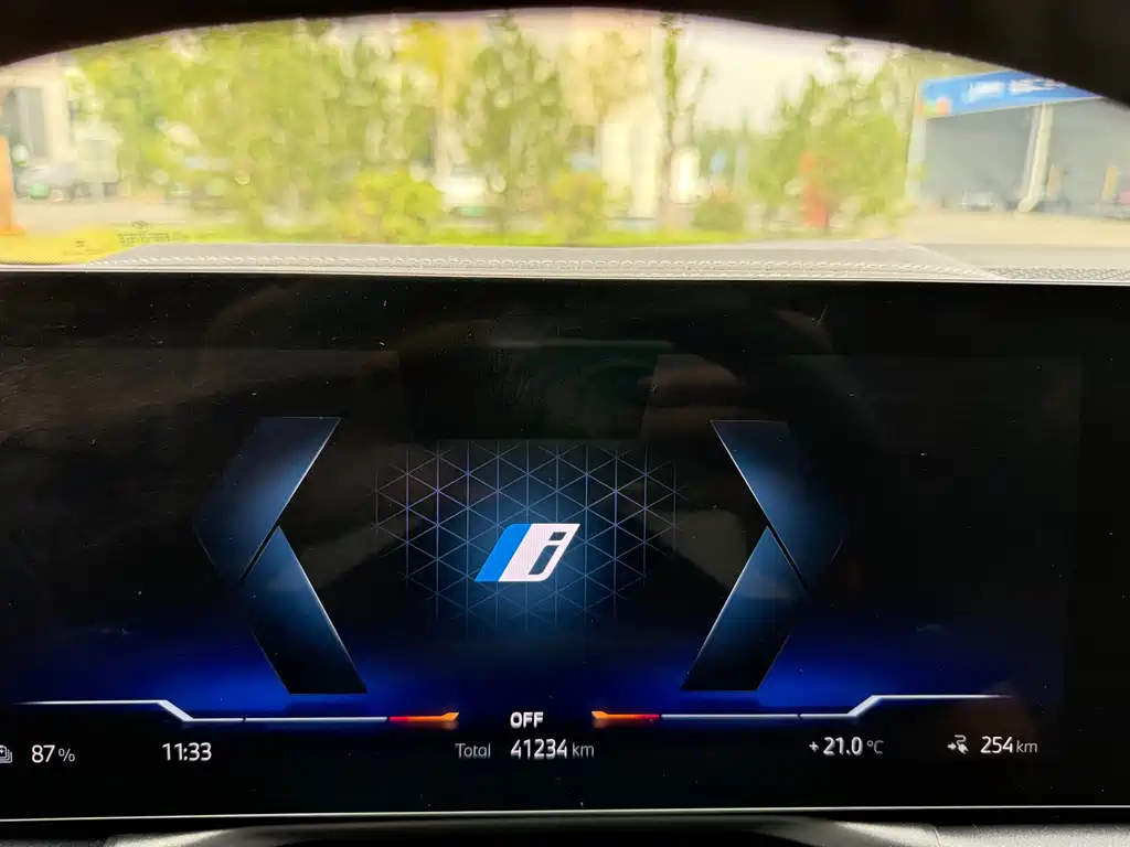 BMW i3 — фото 16
