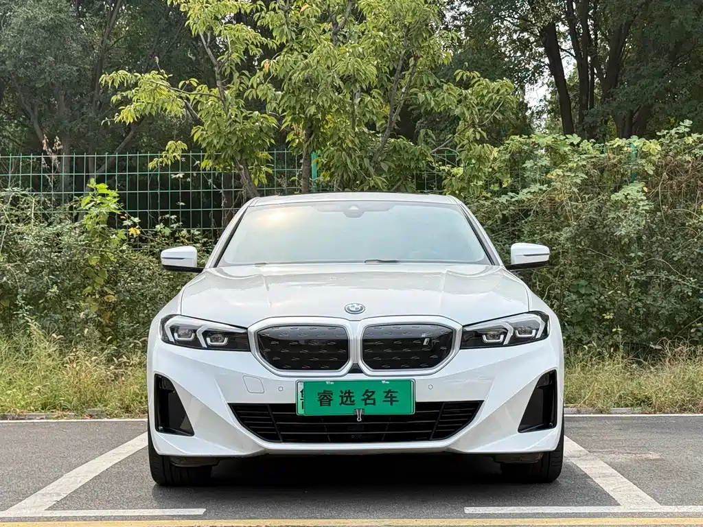 BMW i3 — фото 4
