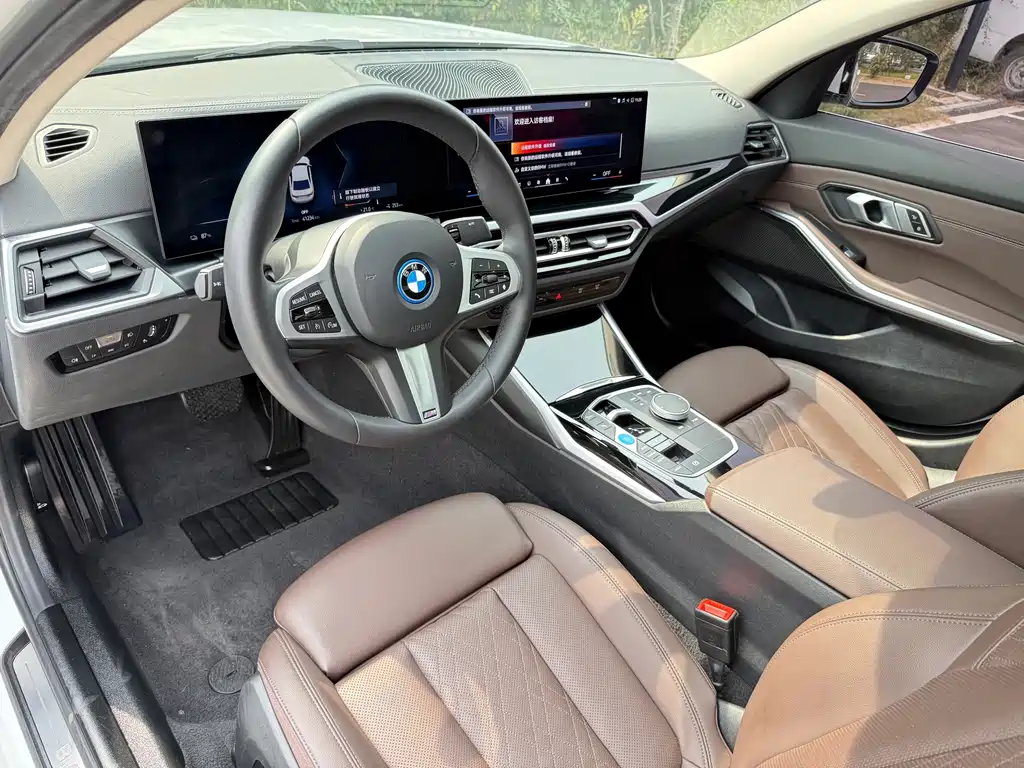 BMW i3 — фото 5