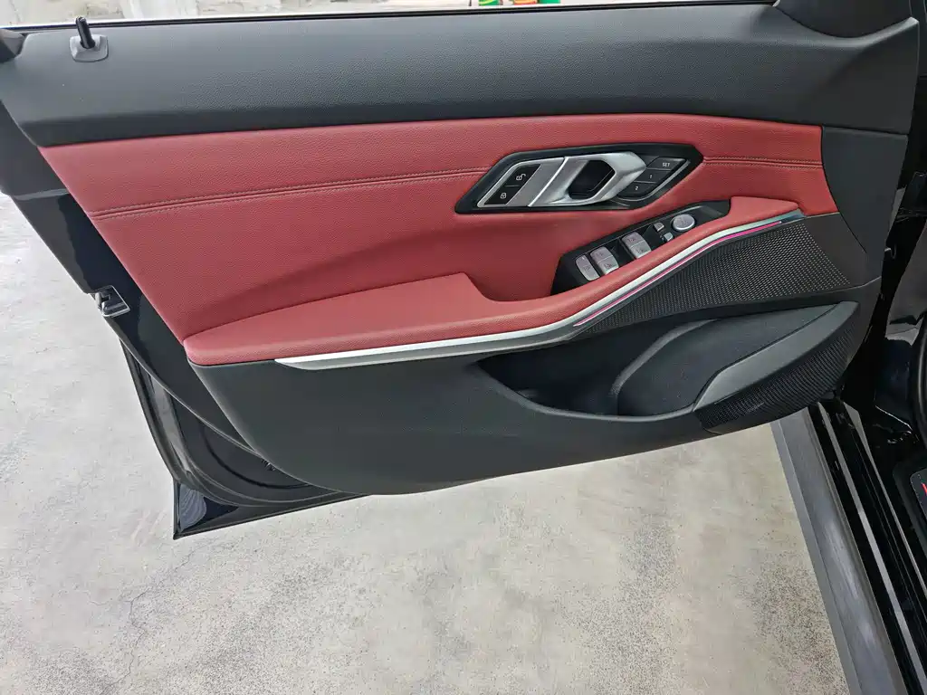 BMW i3 — фото 13