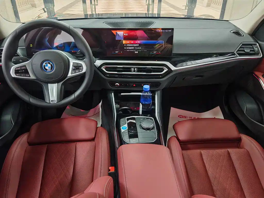 BMW i3 — фото 10