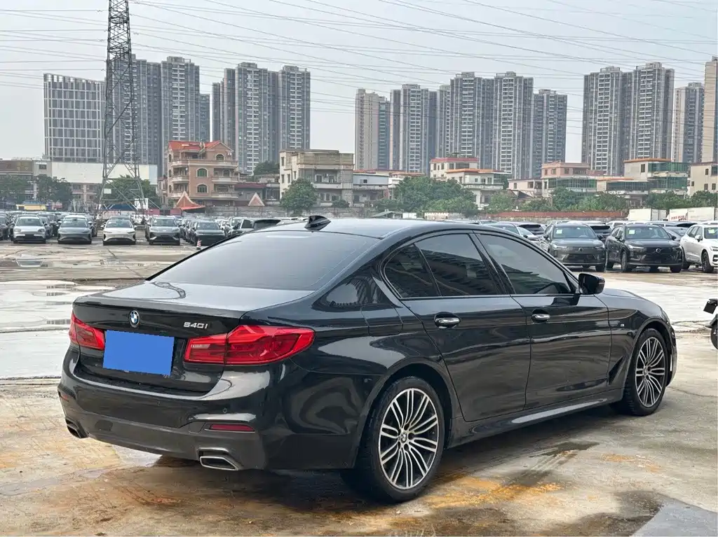 BMW 5 Series (Import) — фото 3