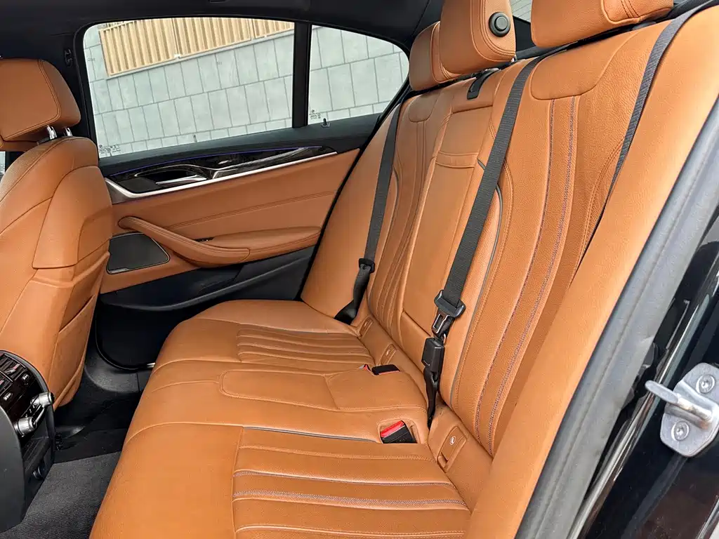 BMW 5 Series (Import) — фото 9