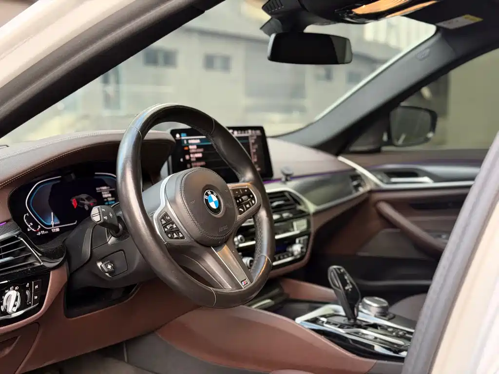 BMW 5 Series New Energy — фото 4