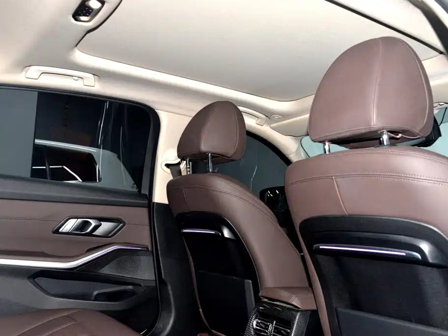 BMW 3 Series — фото 14