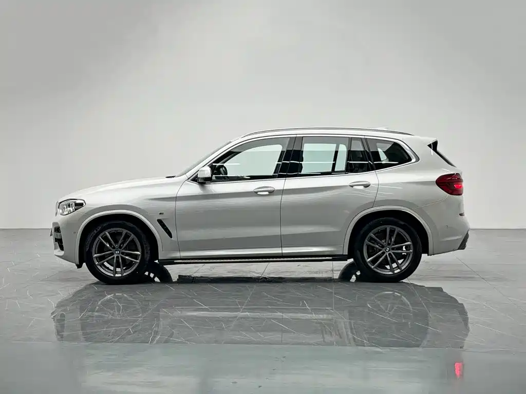 BMW X3 — фото 3