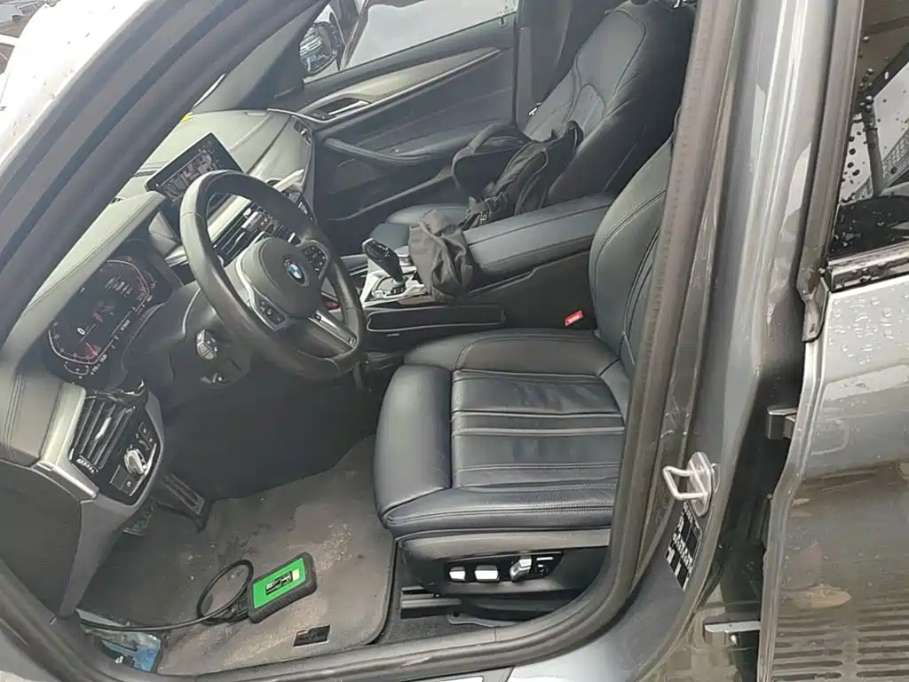 BMW 5 Series (Import) — фото 15