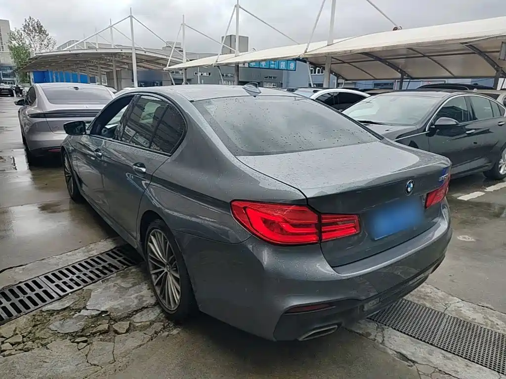BMW 5 Series (Import) — фото 5