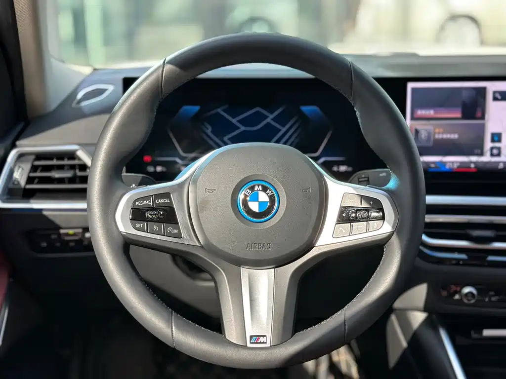 BMW i3 — фото 16