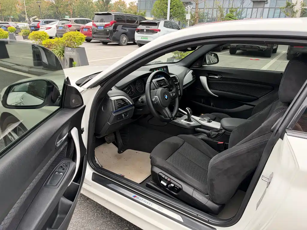 BMW 2 Series (Import) — фото 10