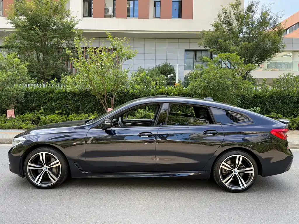 BMW 6 Series GT — фото 7