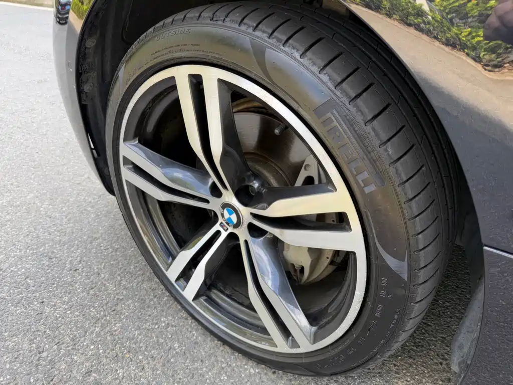 BMW 6 Series GT — фото 10
