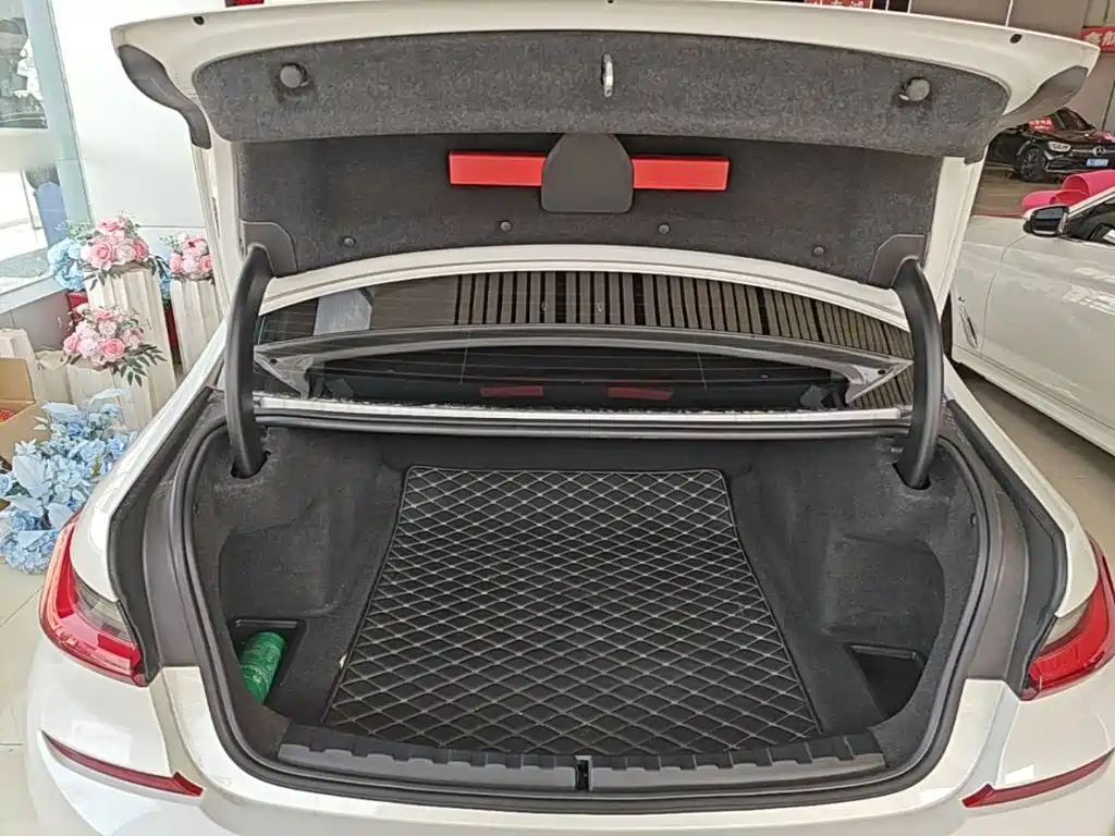 BMW 3 Series — фото 15