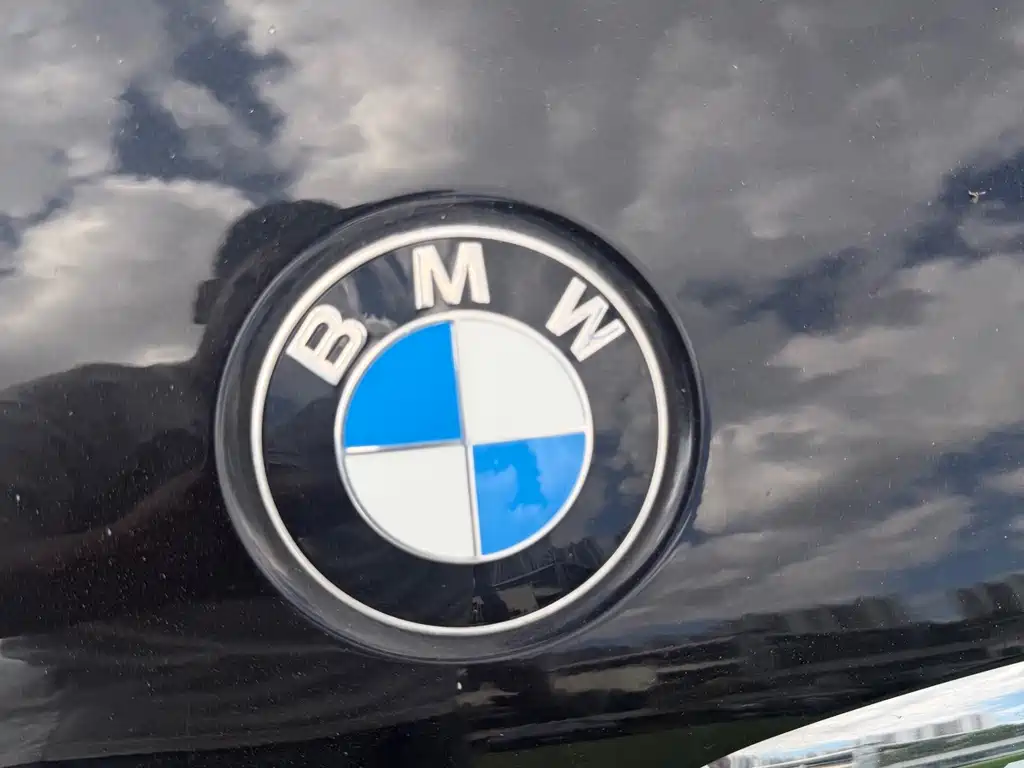 BMW 5 Series — фото 26
