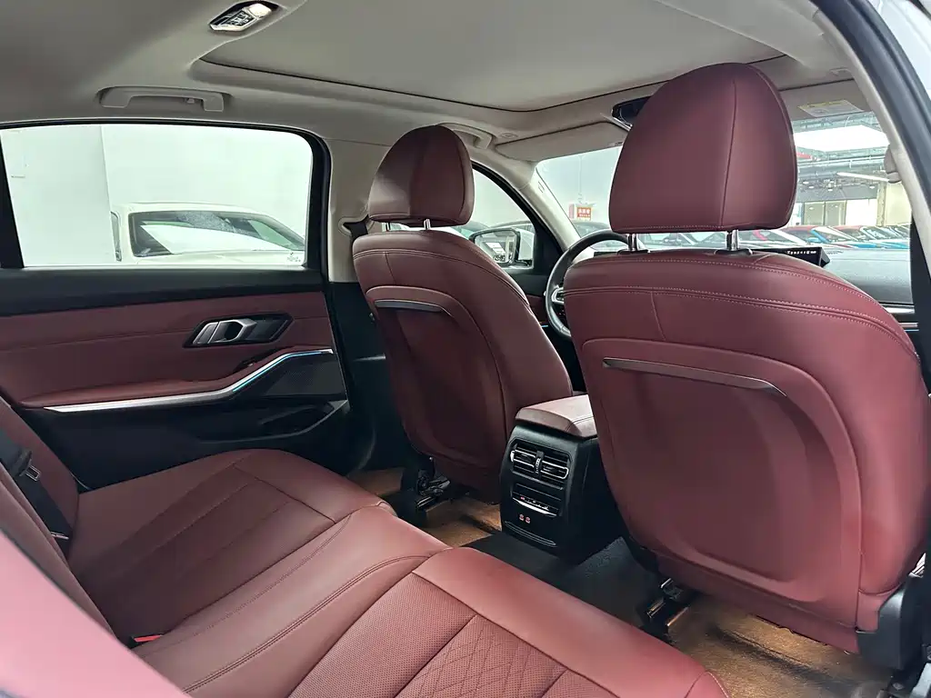 BMW 3 Series — фото 13