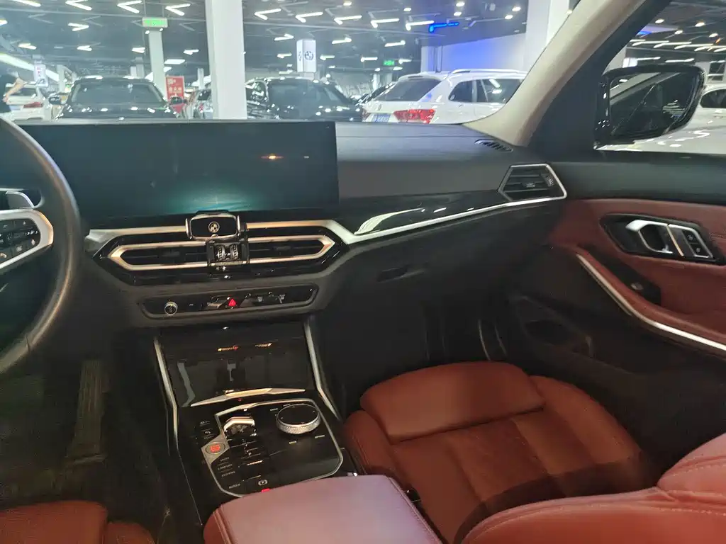 BMW 3 Series — фото 13
