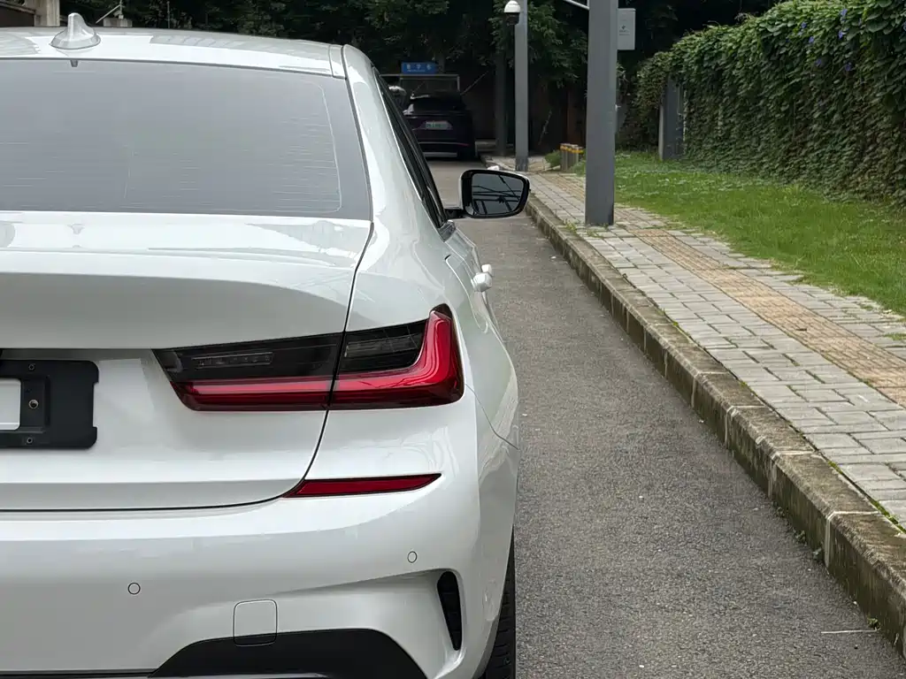 BMW 3 Series — фото 18