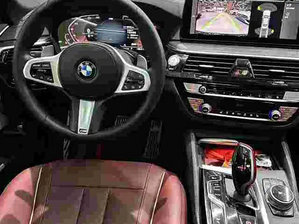 BMW 5 Series — фото 10