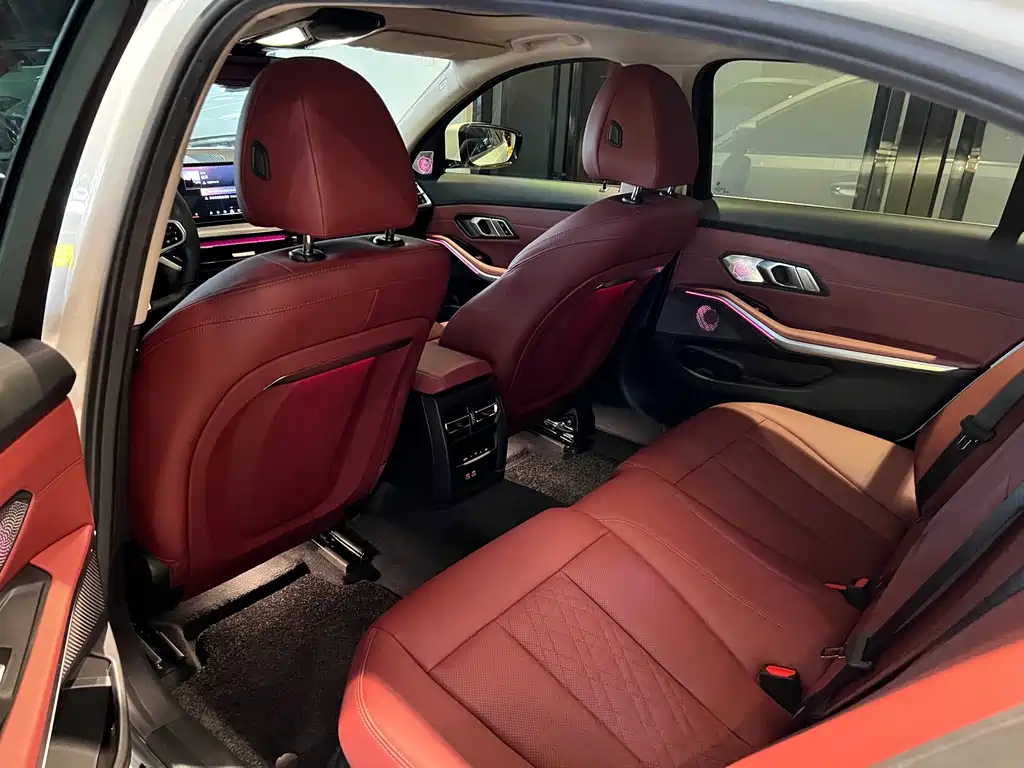 BMW 3 Series — фото 11