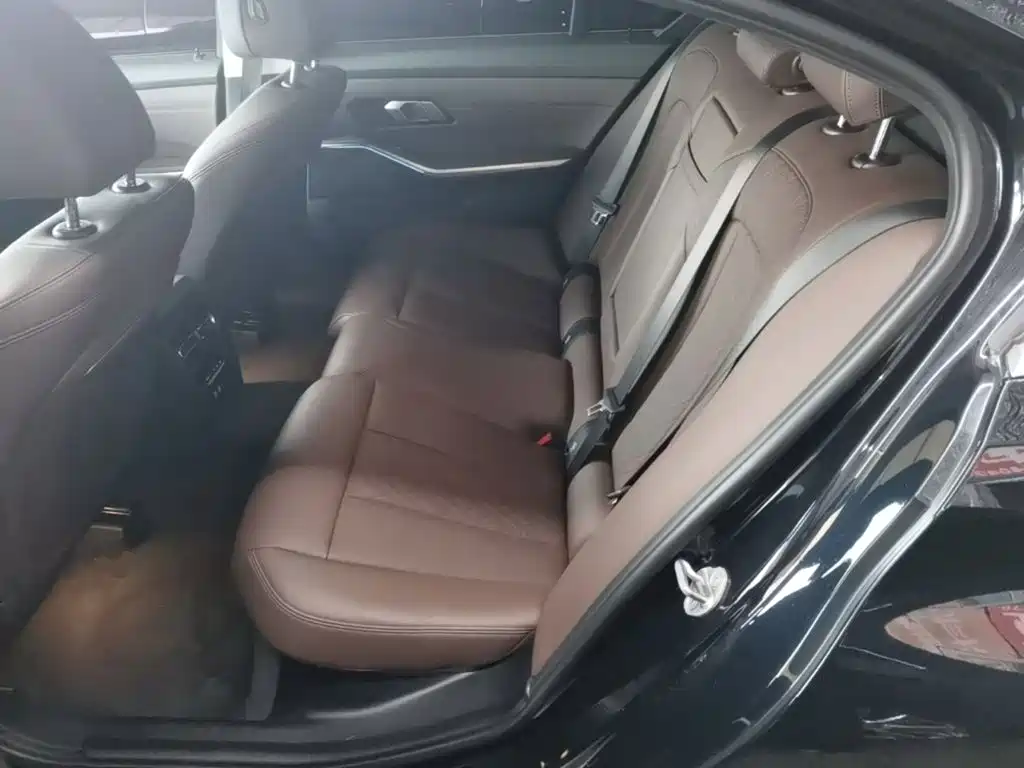 BMW 3 Series — фото 17