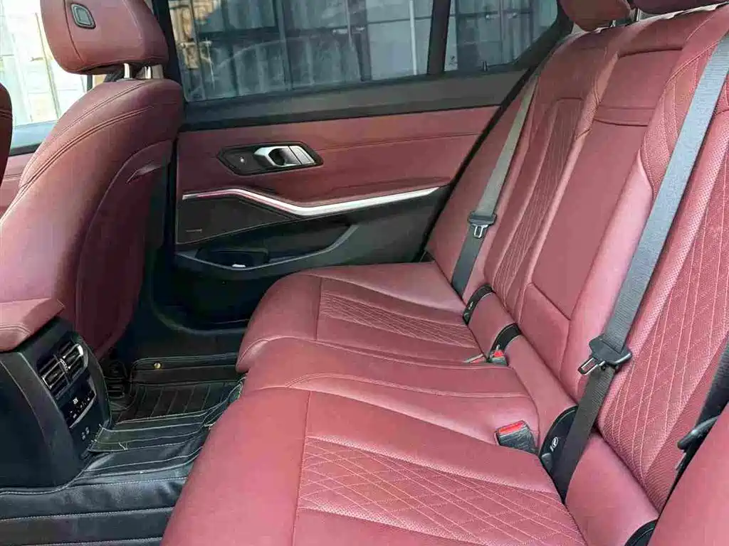BMW 3 Series — фото 10