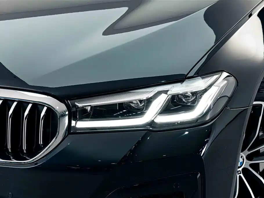 BMW 5 Series New Energy — фото 4