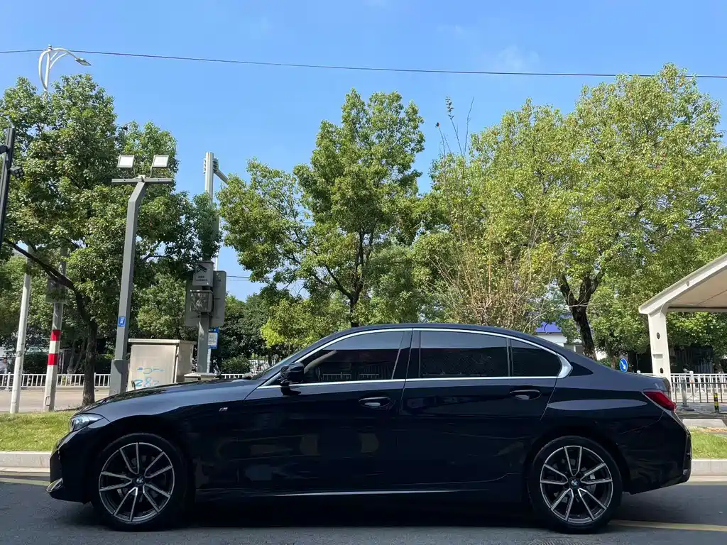 BMW 3 Series — фото 15