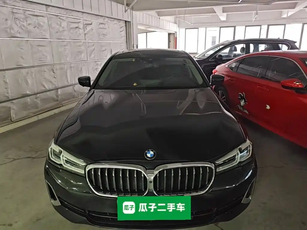 BMW 5 Series — фото 2