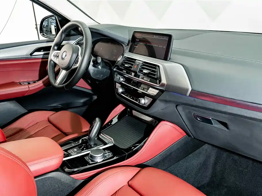 BMW X4 — фото 17