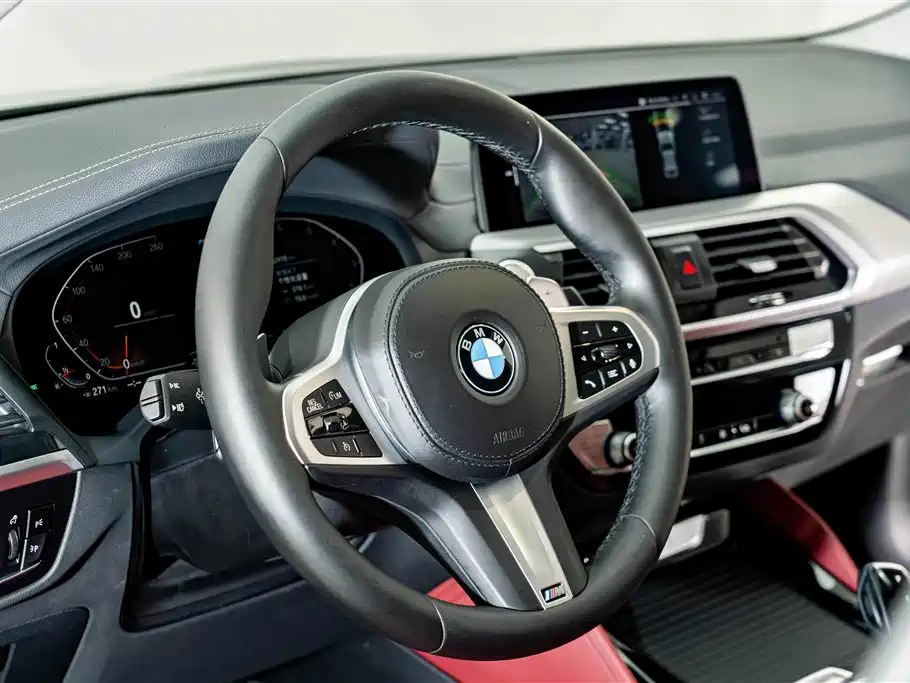 BMW X4 — фото 10