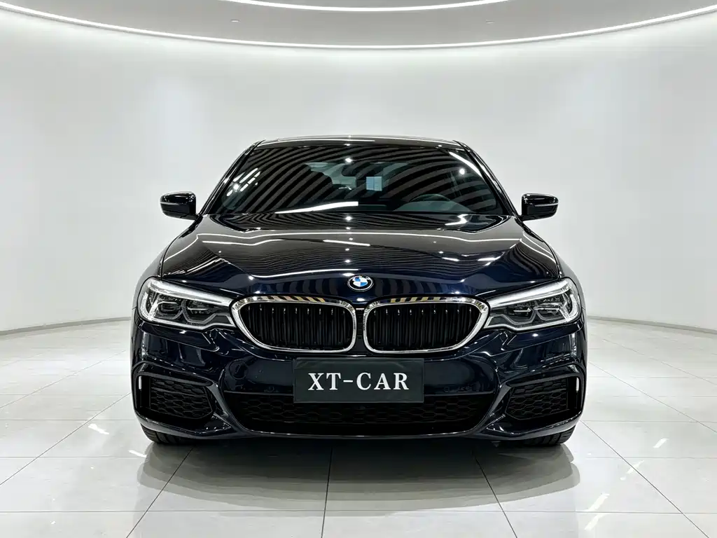 BMW 5 Series — фото 2
