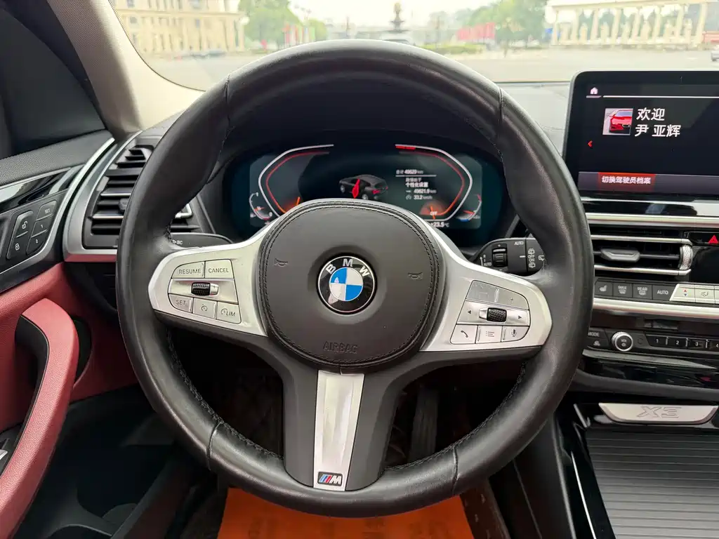 BMW X3 — фото 9