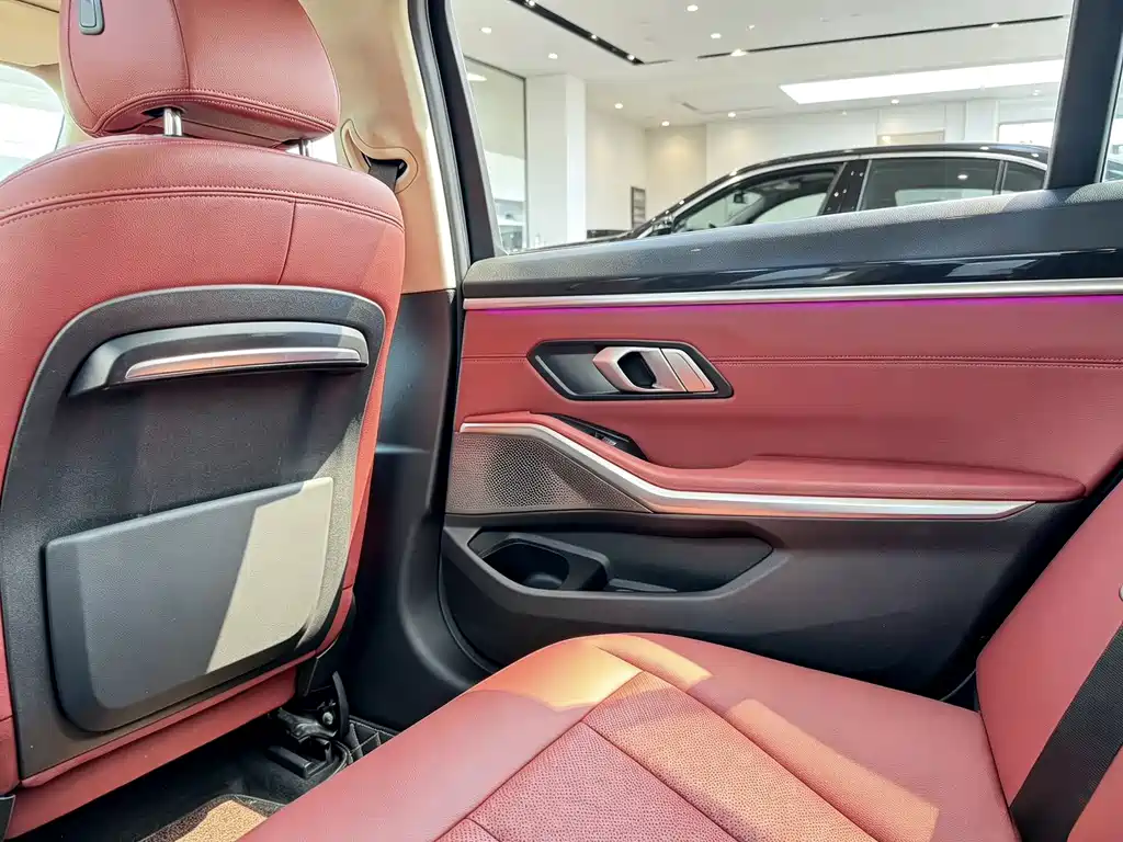 BMW 3 Series — фото 15