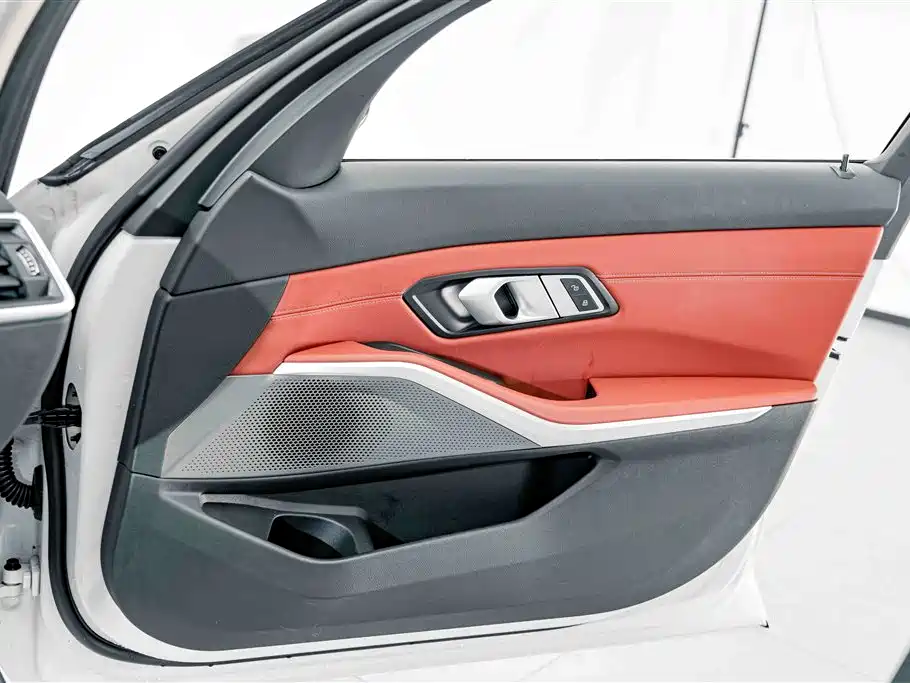 BMW 3 Series — фото 13