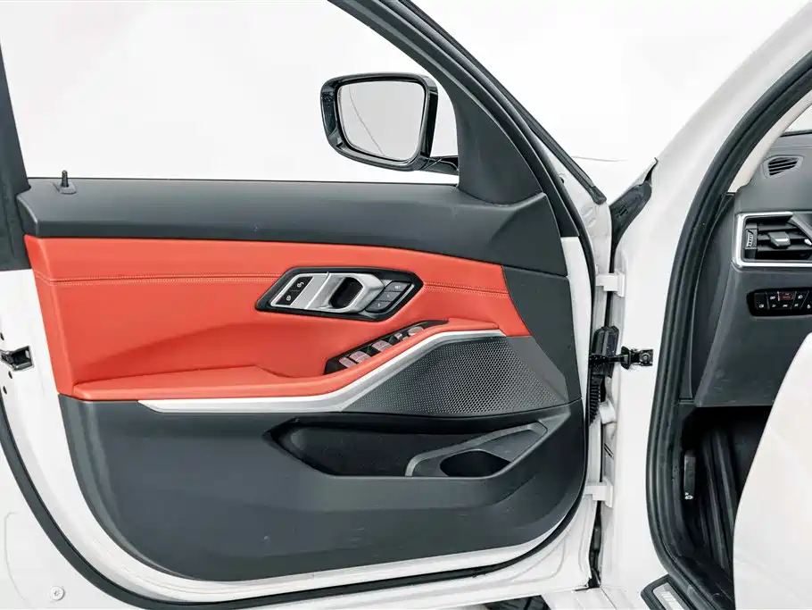 BMW 3 Series — фото 15