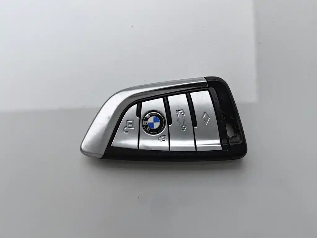 BMW 5 Series — фото 19