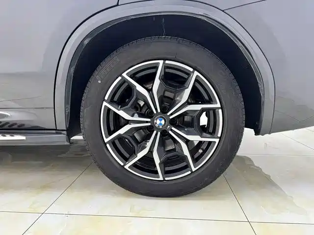 BMW X3 — фото 16