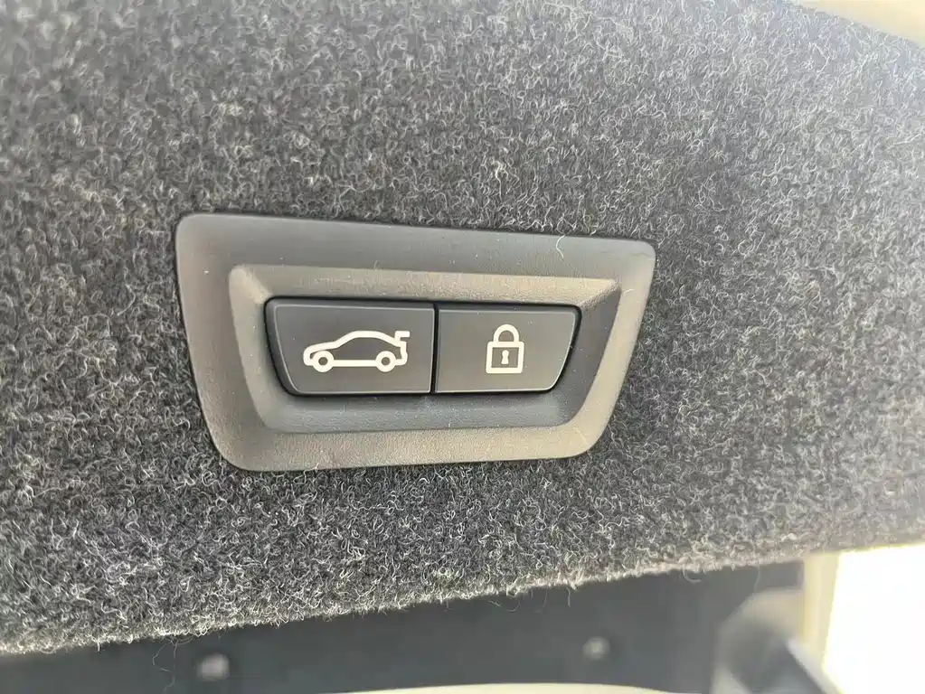 BMW 3 Series — фото 18