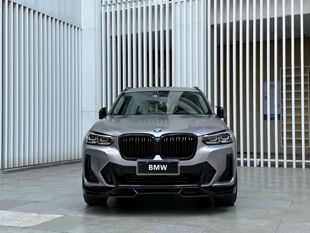 BMW X3 — фото 2
