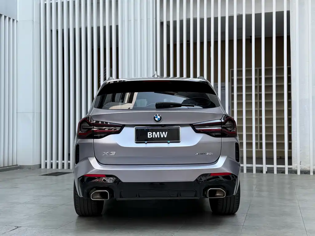 BMW X3 — фото 10