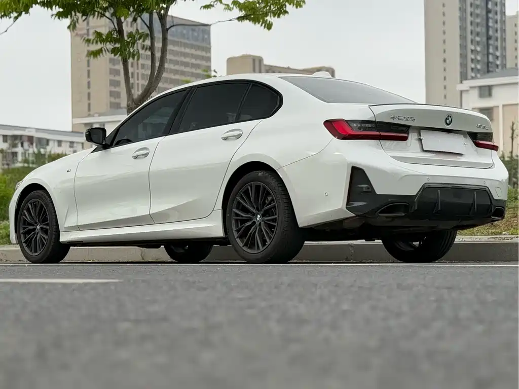 BMW 3 Series — фото 15