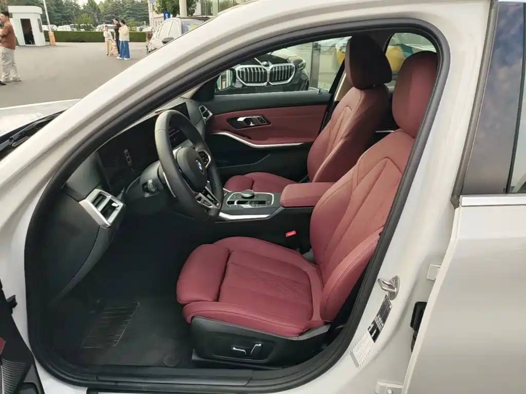 BMW 3 Series — фото 15