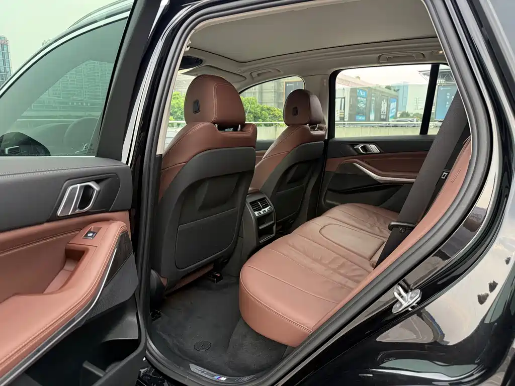BMW X5 (Import) — фото 13