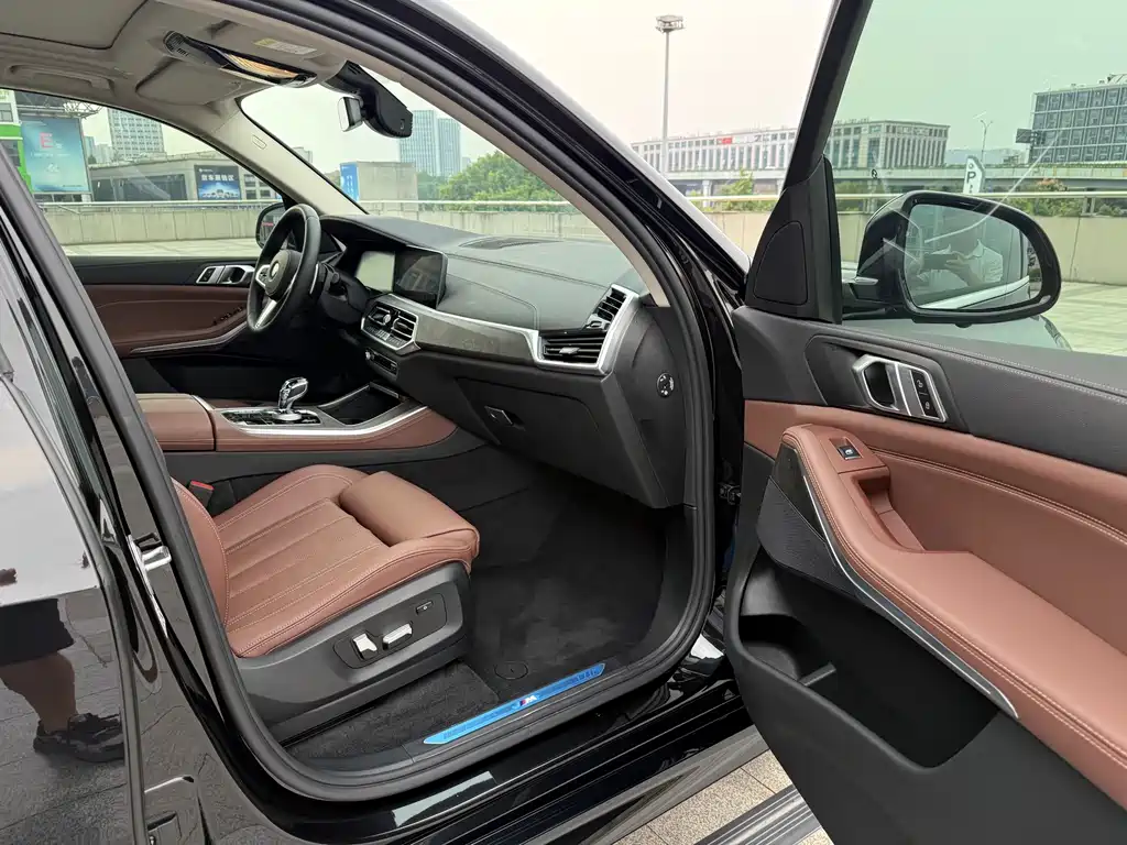 BMW X5 (Import) — фото 10