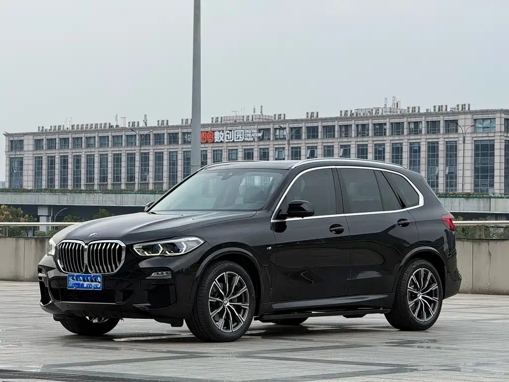 BMW X5 (Import)