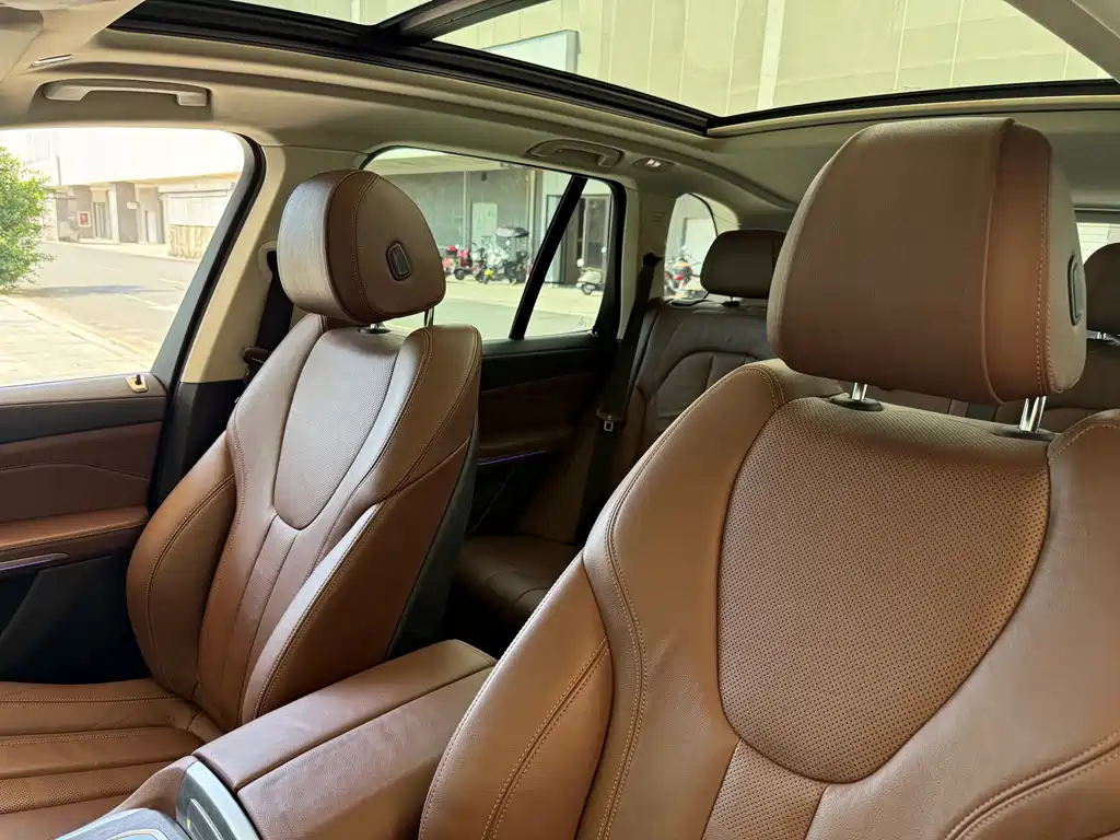 BMW X5 (Import) — фото 16