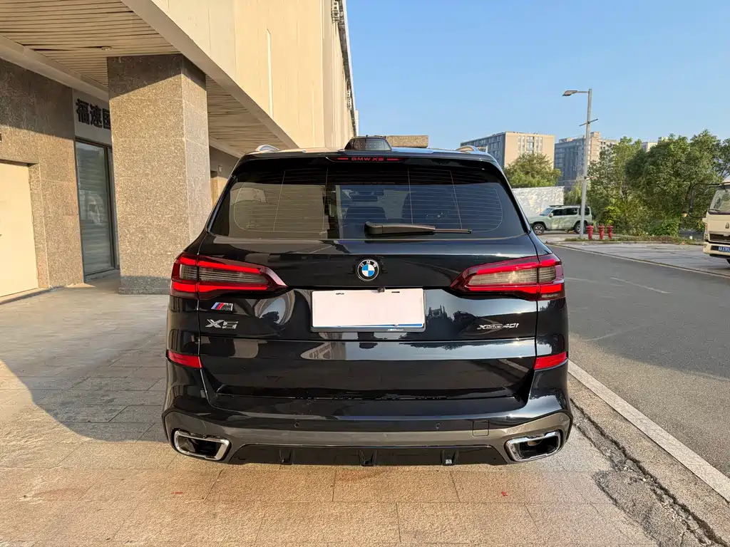 BMW X5 (Import) — фото 7