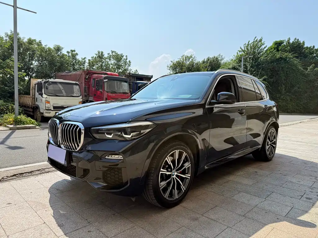 BMW X5 (Import)